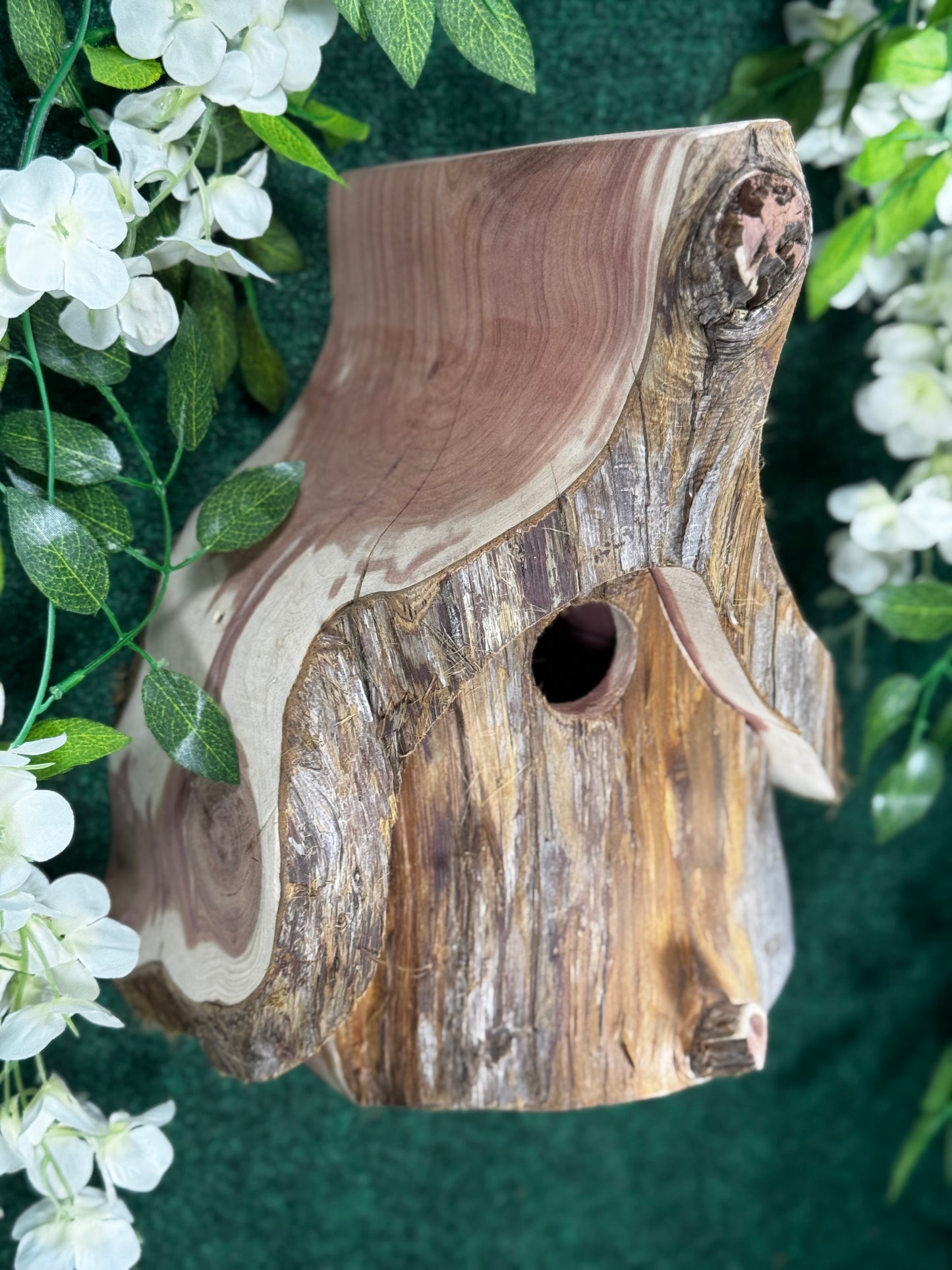 Eastern cedar birdhomes